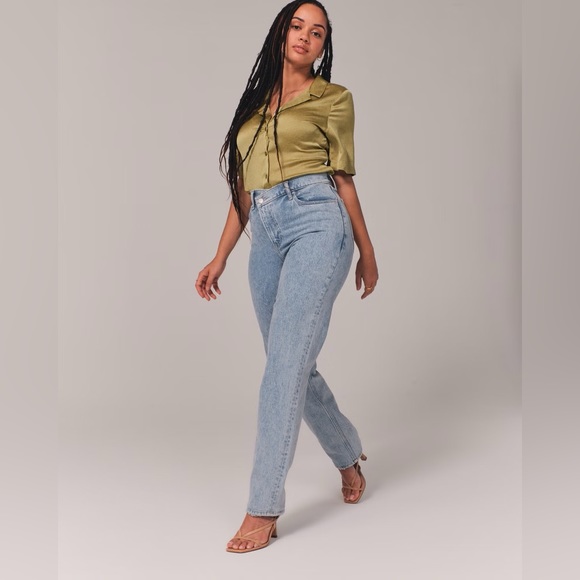 Curve Love Ultra High Rise 90s Straight Jean - Picture 6 of 8